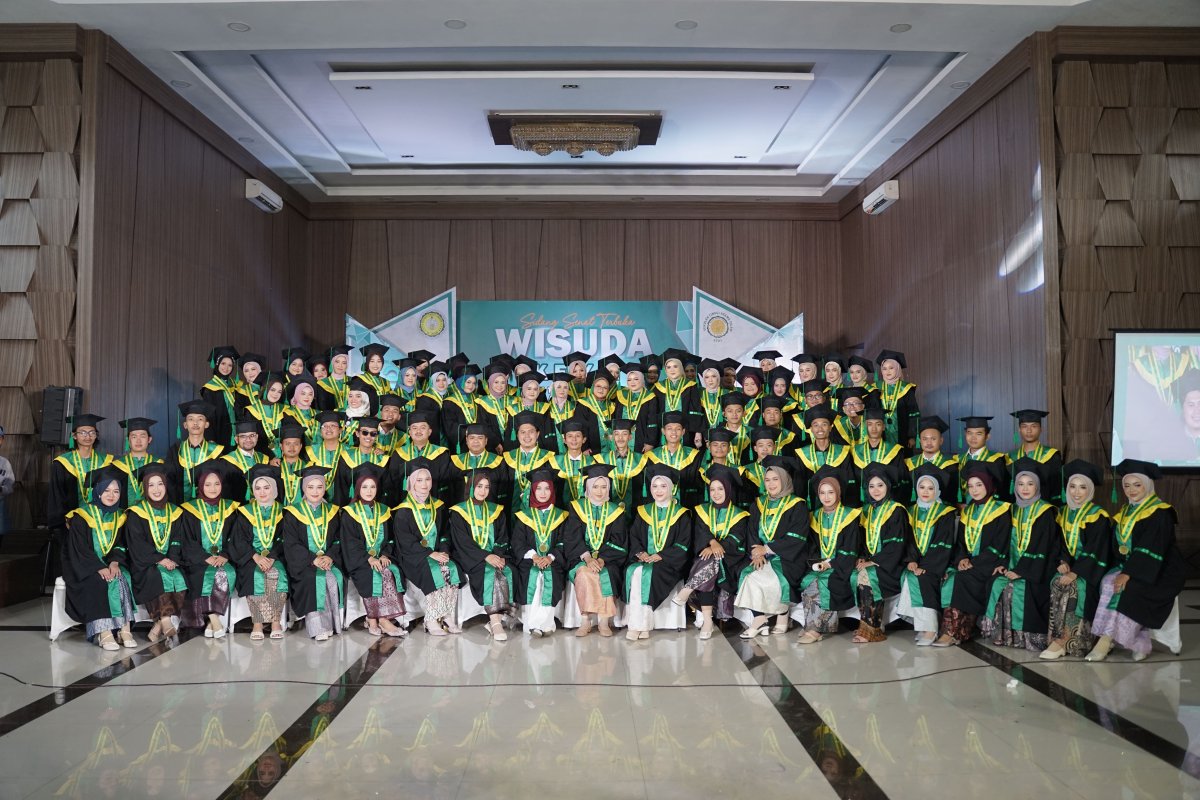 WISUDA STAI BAITUL ARQOM ANGKATAN XII 2025/2026