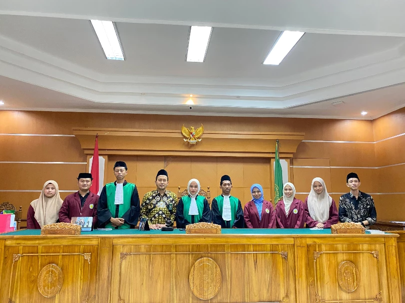 Simulasi Sidang Peradilan Agama oleh Mahasiswa Hukum Keluarga IslamMahasiswa Program Studi Hukum